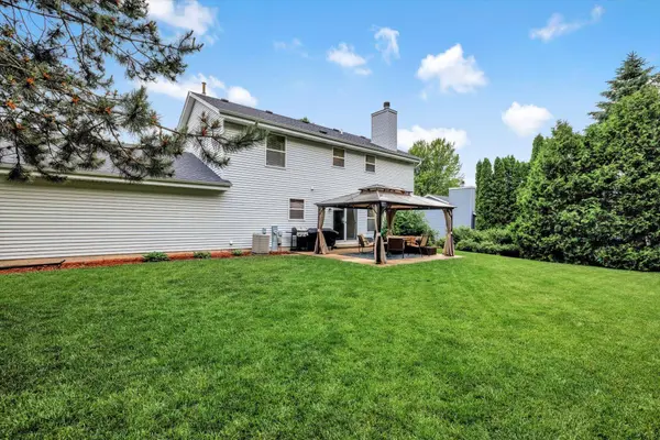 2323 N University Ave, Waukesha, WI 53188