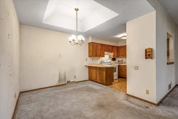 8127 S Legend Dr Unit G, Franklin, WI 53132