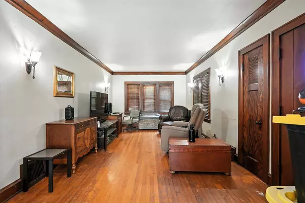 W140N10259 Fond Du Lac Ave, Germantown, WI 53022