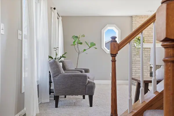 W141N10625 Wooded Hills Dr, Germantown, WI 53022