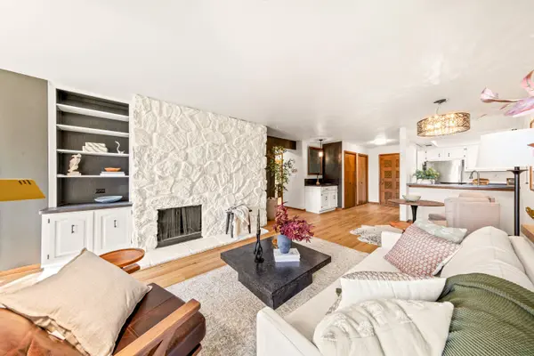 N85W15700 Ridge 205 Rd, Menomonee Falls, WI 53051