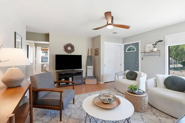 3956 E Edgerton Ave, Cudahy, WI 53110