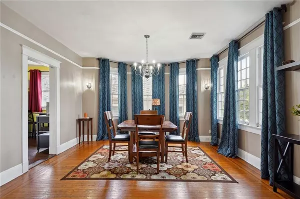 2824 CALHOUN ST, New Orleans, LA 70118