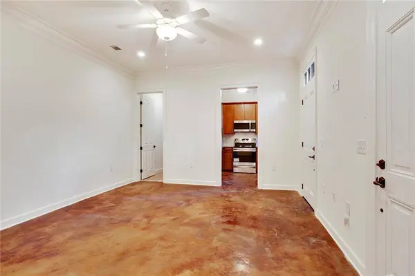826 TOURO ST #4, New Orleans, LA 70116