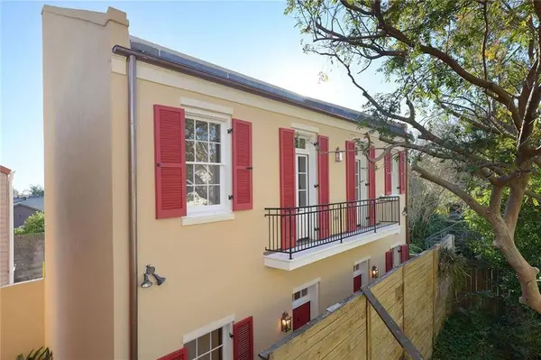 826 TOURO ST #4, New Orleans, LA 70116