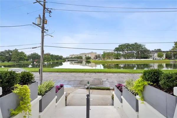 1455 MOSS ST, New Orleans, LA 70119