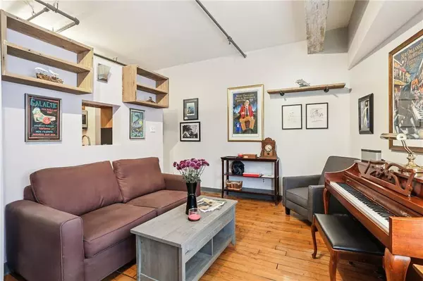 1111 S PETERS ST #308, New Orleans, LA 70130