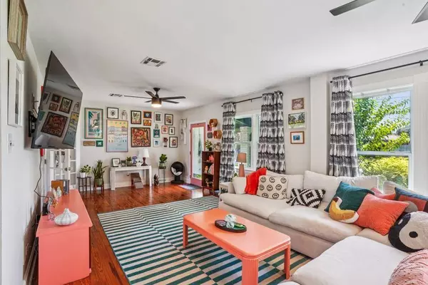 2200 MONTESQUIEU ST, Chalmette, LA 70043