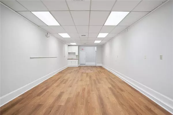 4705 07 IBERVILLE ST, New Orleans, LA 70119