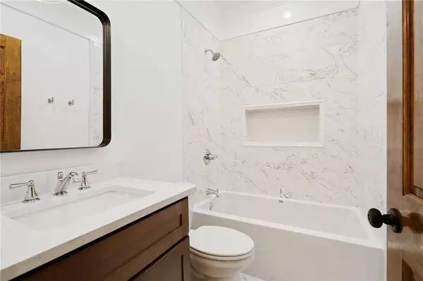 2024 26 ST ANTHONY ST, New Orleans, LA 70116