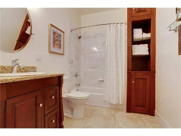 1926 BURGUNDY ST #1926, New Orleans, LA 70116