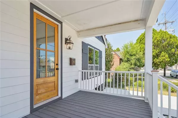 4634 WILLOW ST, New Orleans, LA 70115