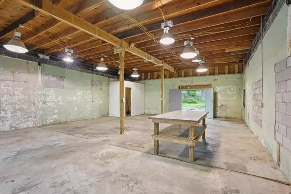 5700 ST CLAUDE AVE, New Orleans, LA 70117