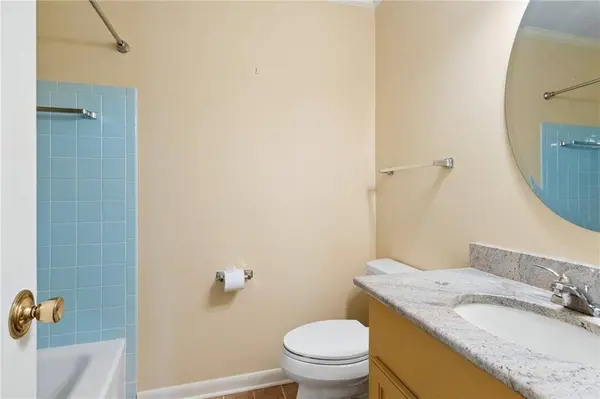 9817 HAWTHORNE AVE, River Ridge, LA 70123