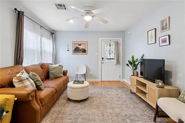 4628 FRENCHMEN ST, New Orleans, LA 70122