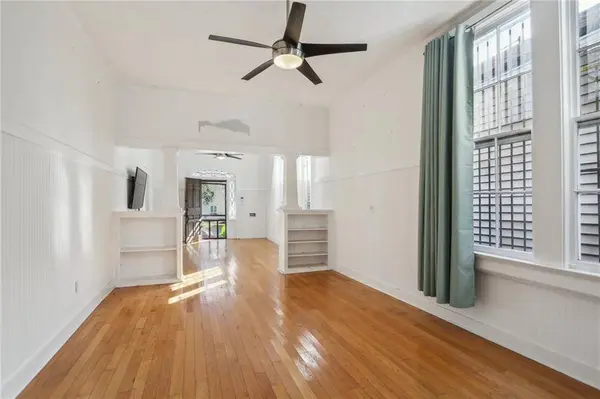 3804 BANKS ST, New Orleans, LA 70119