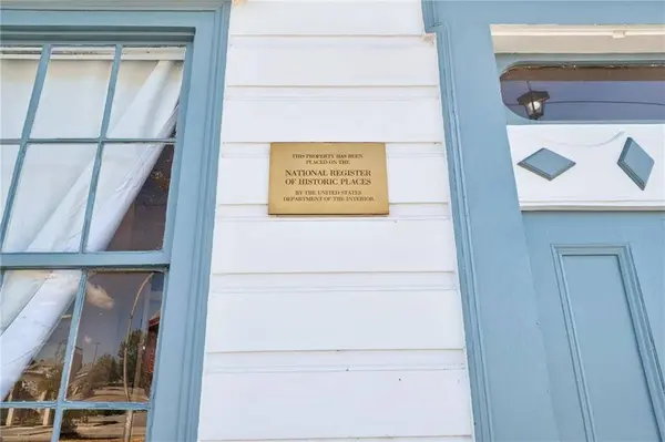 2404 ST CLAUDE AVE, New Orleans, LA 70117