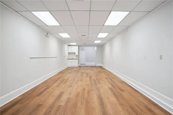 4705 IBERVILLE ST, New Orleans, LA 70119