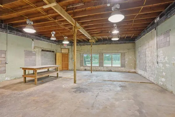 5700 ST CLAUDE AVE, New Orleans, LA 70117