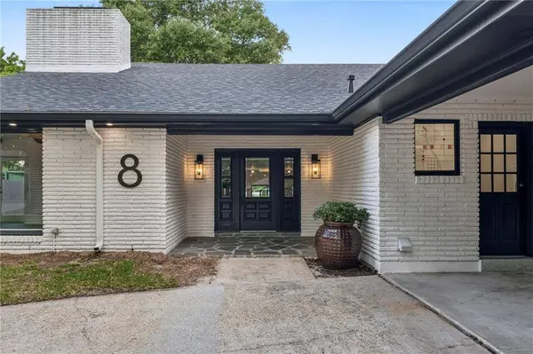 8 PARK ISLAND DR, New Orleans, LA 70122