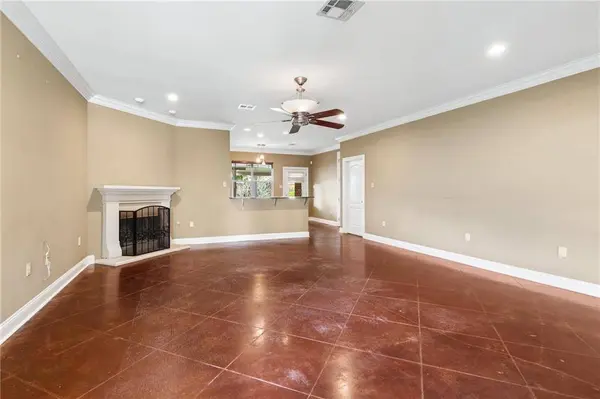 910 TULLULAH AVE, River Ridge, LA 70123