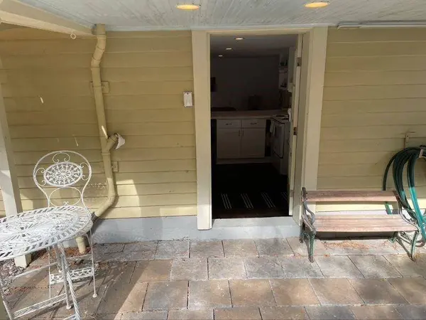2433 JOSEPH ST #B, New Orleans, LA 70115