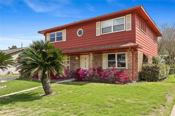2128 VALENTINE CT