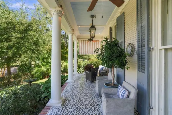 2726 ESPLANADE AVE, New Orleans, LA 70119