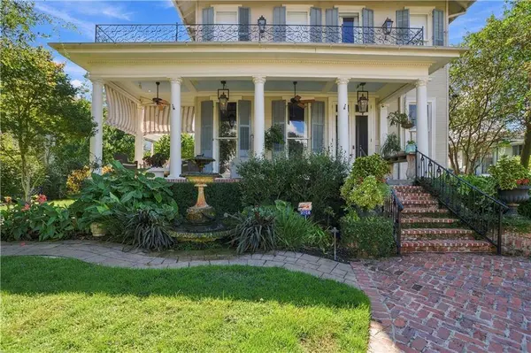 2726 ESPLANADE AVE, New Orleans, LA 70119