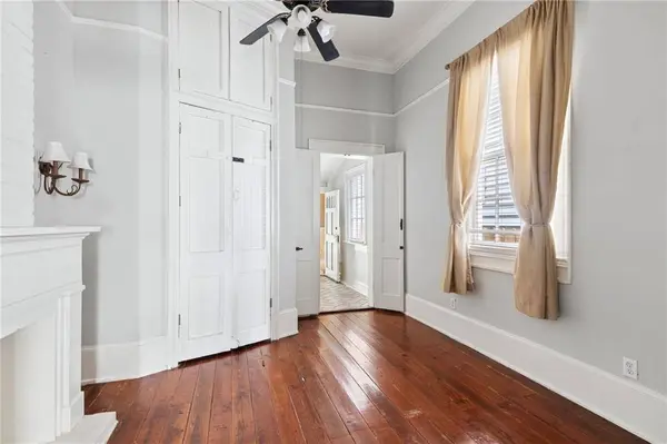 4309 ANNUNCIATION ST, New Orleans, LA 70115
