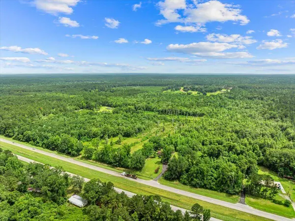 0000 US-98, New Augusta, MS 39462