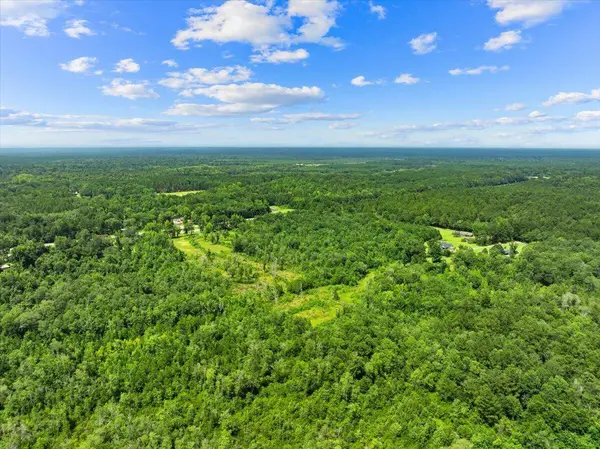 0000 US-98, New Augusta, MS 39462