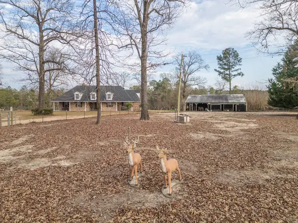 523 Dunnam Rd., Leakesville, MS 39451