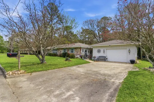 1510 Hickory, Columbia, MS 39429