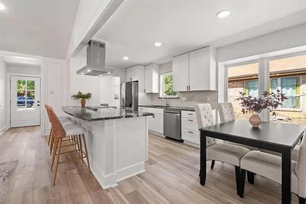 6122 Symphony Lane, Dallas, TX 75227