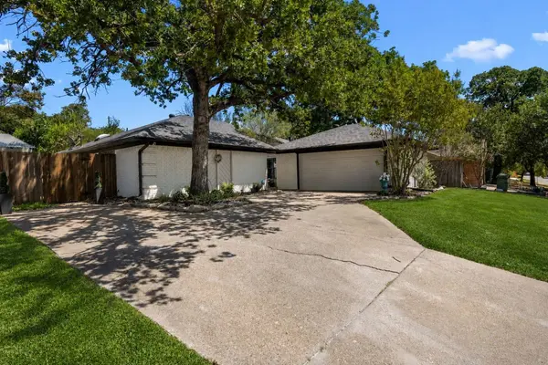 7300 Timberlane DR