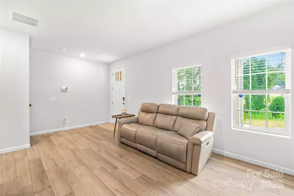 13920 Winmau LN, Huntersville, NC 28078