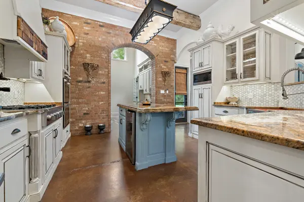 3584 Rue Royal, Mobile, AL 36693-2520