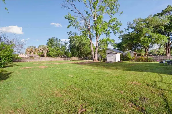 9032 Ingleside AVE, Irvington, AL 36544