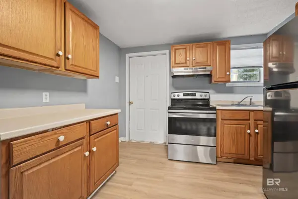 9032 Ingleside Avenue, Irvington, AL 36544