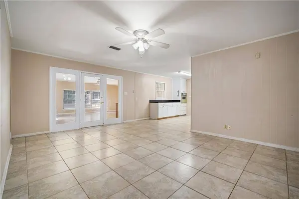 6225 Parkwood DR, Mobile, AL 36608