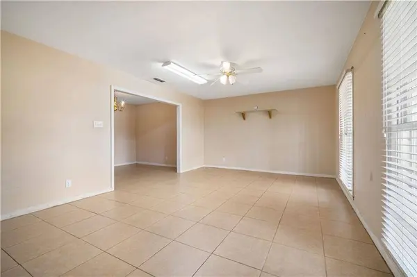 6225 Parkwood DR, Mobile, AL 36608