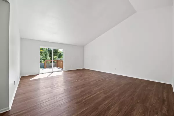 6948 Kinston Drive, Canal Winchester, OH 43110