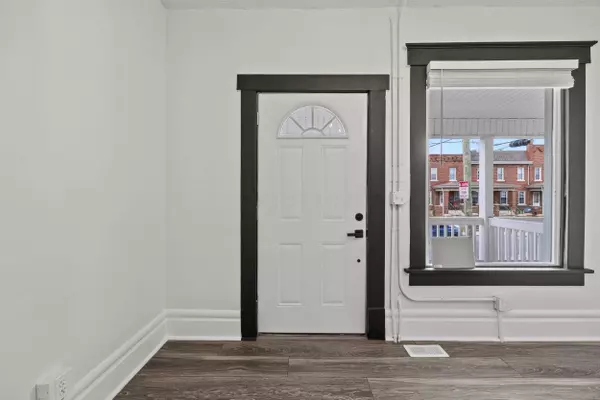 941 E Whittier Street, Columbus, OH 43206