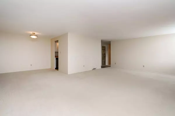 1000 Urlin Avenue #1407, Columbus, OH 43212