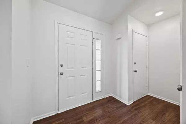 6948 Kinston Drive, Canal Winchester, OH 43110