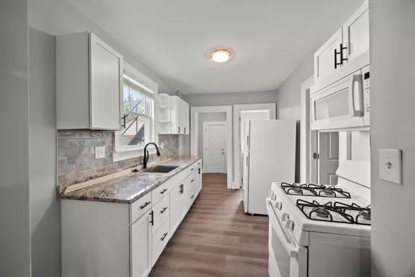 2876 Indianola Avenue, Columbus, OH 43202