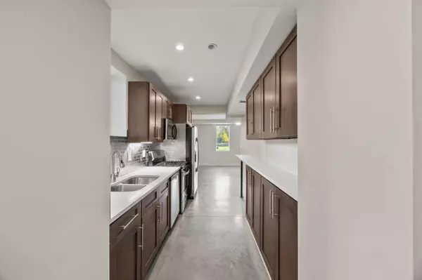 1185 Gustavus Lane #B, Columbus, OH 43205