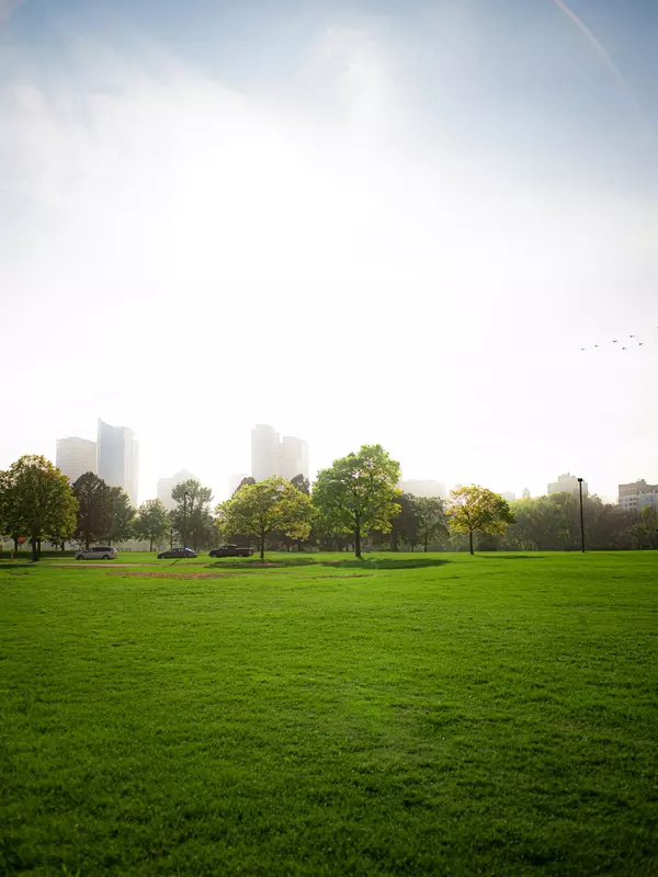 How to Buy a Home in Milwaukee, from Downtown to Lake Country