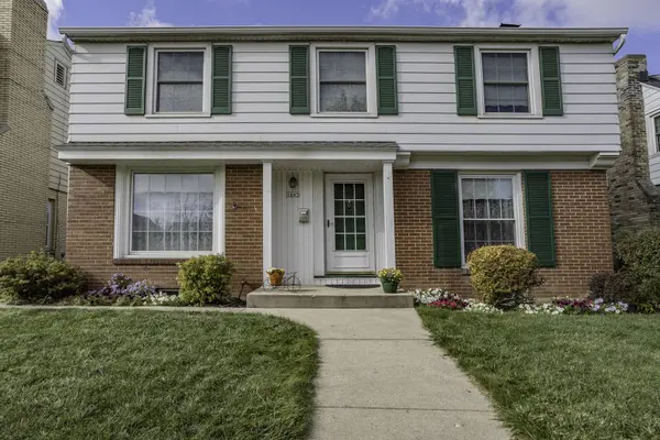 1665 S 52nd St, West Milwaukee, WI 53214